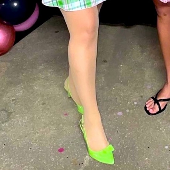 💚 Y2k Slingback heels kitten heels bow heels vintage green pumps patent heel - Picture 2 of 11